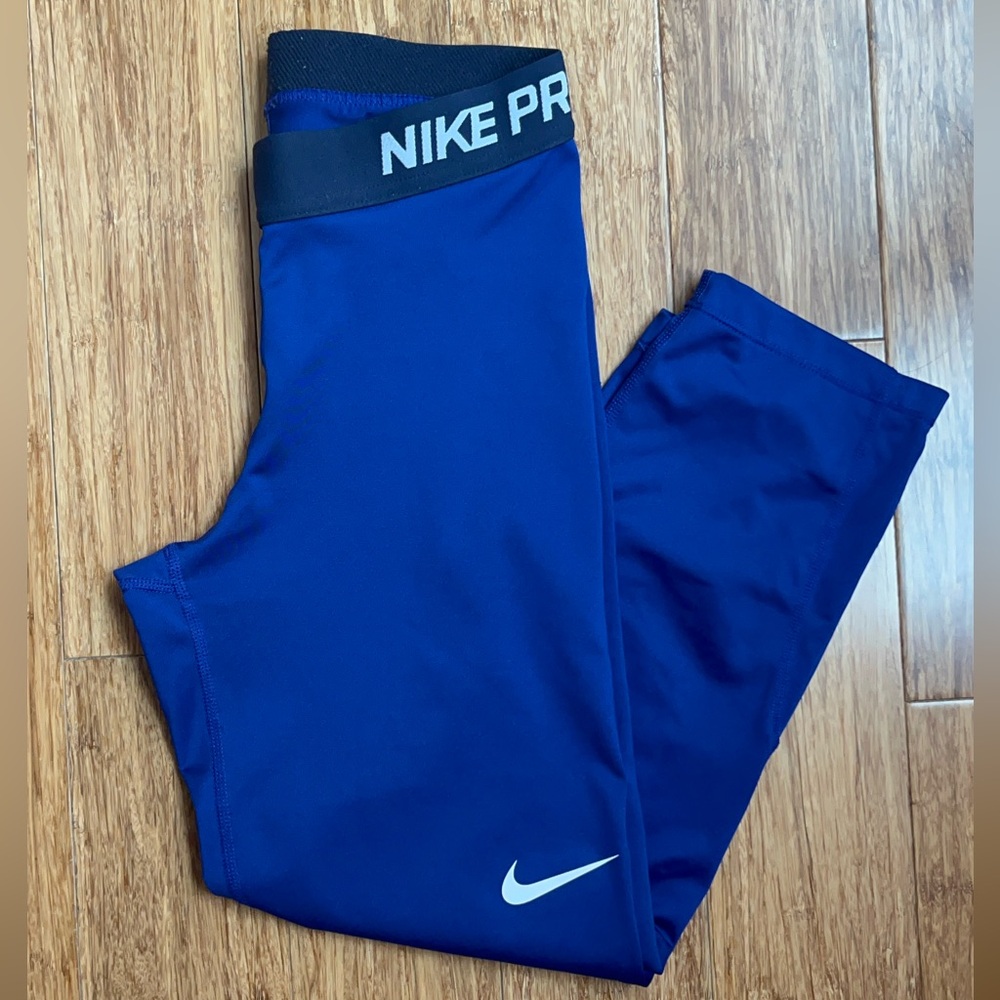 NIKE PRO DRI-FIT crop leggings size Small Blue